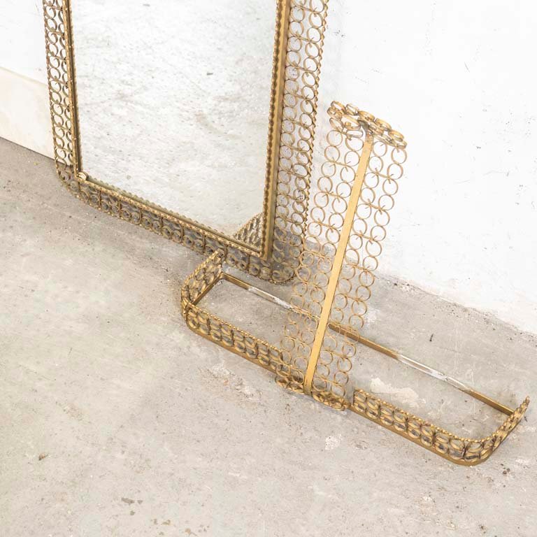 Dressoir de metal dorado con espejo y tapa de mármol - imagen 2