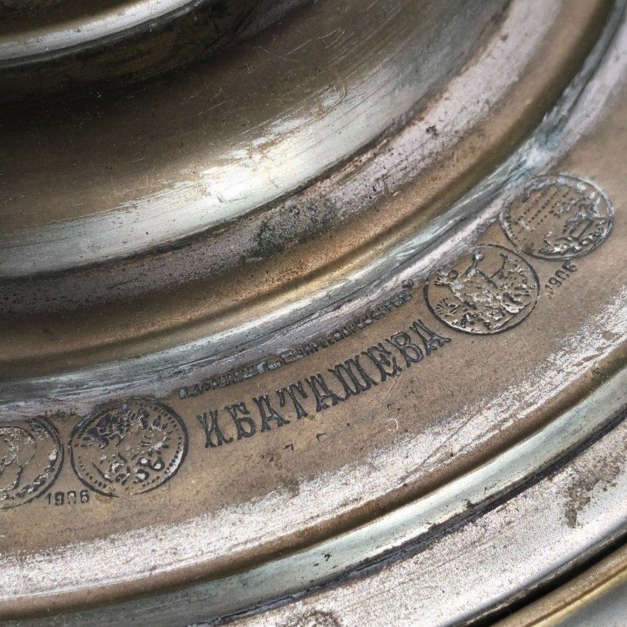 Samovares y objetos decorativos de metal - imagen 11