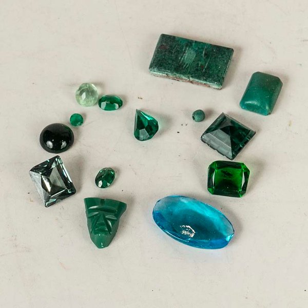 Lote de Piedras Semipreciosas y Talla