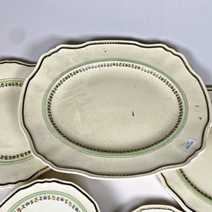 Set de 7 Piezas de Loza Inglesa Alfred Meakin: Bandejas, Centro, Azucarero y Lechera - imagen 2
