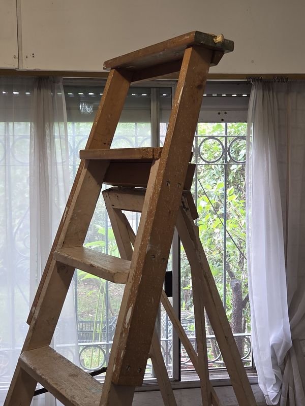 Escalera en madera extendible para uso doméstico - imagen 3