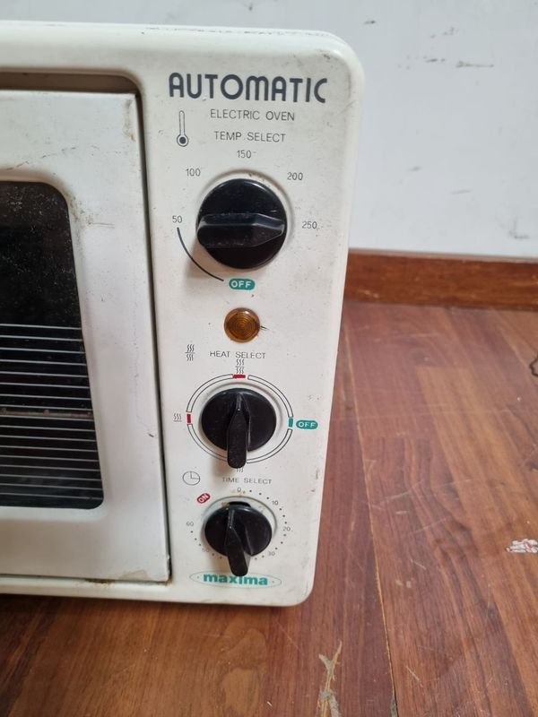 Toaster Oven y Cadenas de Plata en Excelente Estado - imagen 2