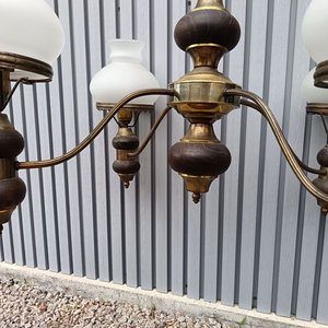 Araña de Bronce y Madera con 4 Tulipanes - imagen 4