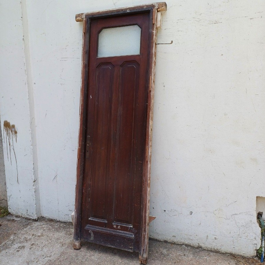 Item 16700 - Image 2