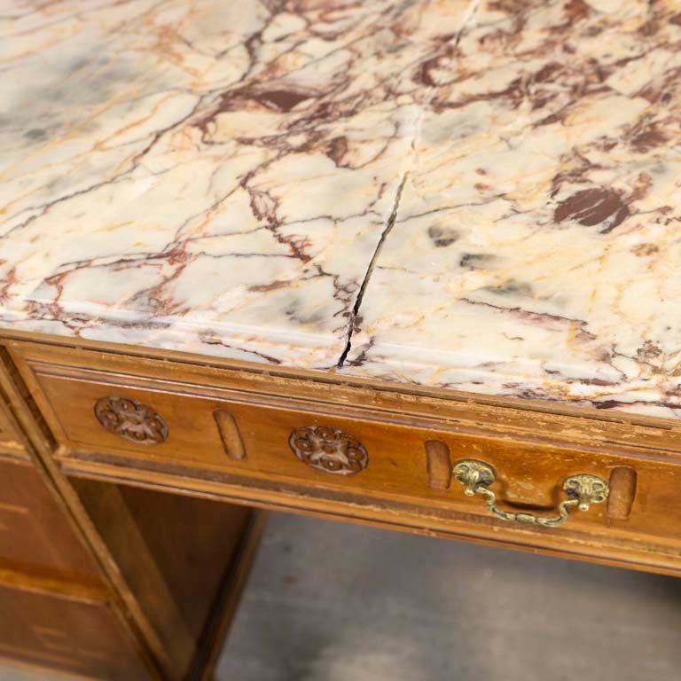 Item 2108621 - Image 1