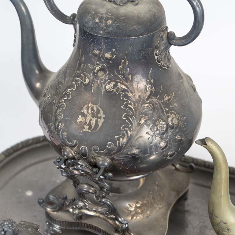 Té platina cincelada antiguo en venta - imagen 2