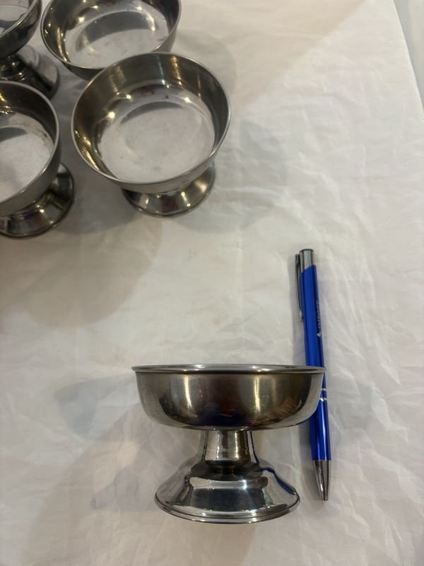 Juego de ocho tazas de plata - imagen 3