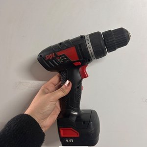 Taladro Inalámbrico Skil 9.6V con Cargador - imagen 2