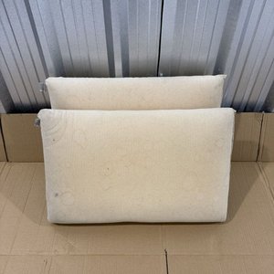 Par de Almohadas Viscoelásticas Tono Crema - imagen 3