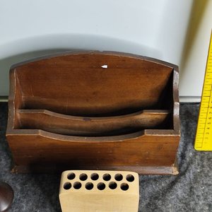 Set de 3 piezas de madera: organizador, florero y portalápices - imagen 1
