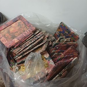 Lote Variado: Porta Abanicos, Portaretratos, Alpargatas y Adornos Navideños - imagen 14