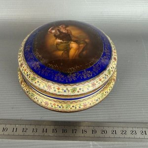 Bombonera / Alhajero de Porcelana "Viejo Viena" Checoslovaco - imagen 6