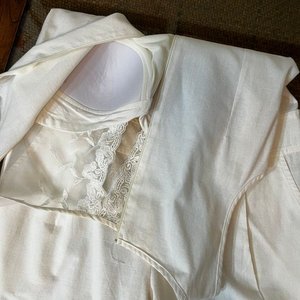 Mono Blanco Talle S con Bordado y Transparencias - imagen 4