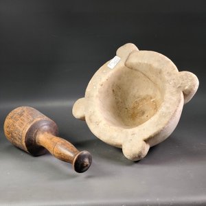 Mortero de Mármol con Mano de Madera - Buen Estado - imagen 5