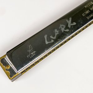 Armónica de Metal LARK Octave Harmonica con Caja - imagen 5