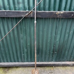Lote anterior: Pala de Mango Largo para Tareas de Jardinería o Construcción