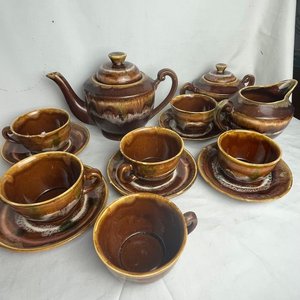 Juego de Tazas y Platillos de Cerámica Marrón - imagen 17