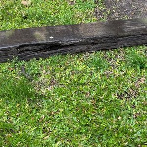 Viga de Quebracho o Similar de 6.20 Metros de Largo - imagen 1