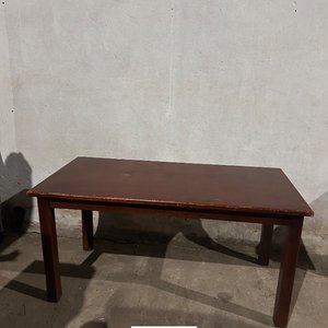 Mesa de Comedor Rectangular de Madera Oscura - imagen 6