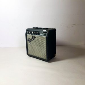 Lote anterior: Amplificador de Guitarra Fender Frontman 10G