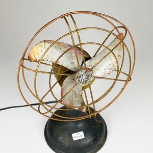 Ventilador antiguo metal ,altura 34 cm - imagen 4