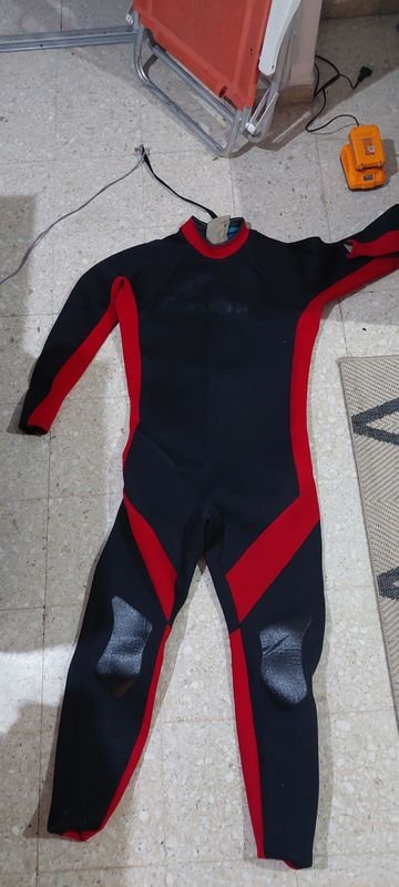 Traje de Neopreno para Actividades Acuáticas - imagen 2