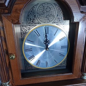 Reloj de Pie Antiguo Imitación con Péndulo y Maquinaria de Cuarzo - imagen 3
