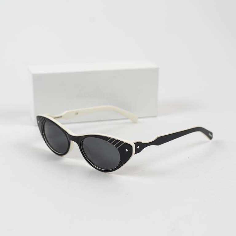 Par de lentes de sol Polaroid en excelente condición