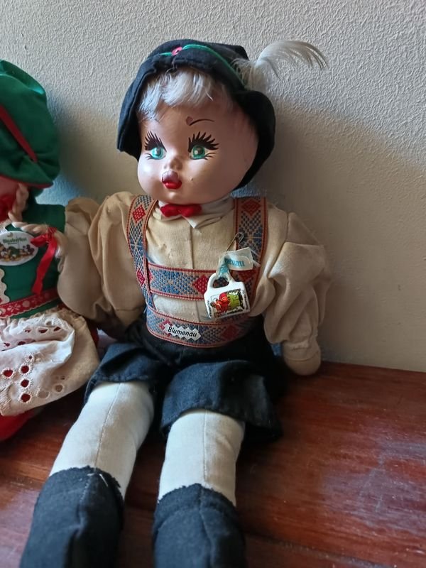 Par de Muñecas Alemanas/Bávaras Vintage de Mediados del Siglo XX - imagen 9