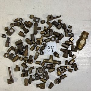 Lote siguiente: Lote de 100 Piezas de Conexiones de Bronce para Tuberías