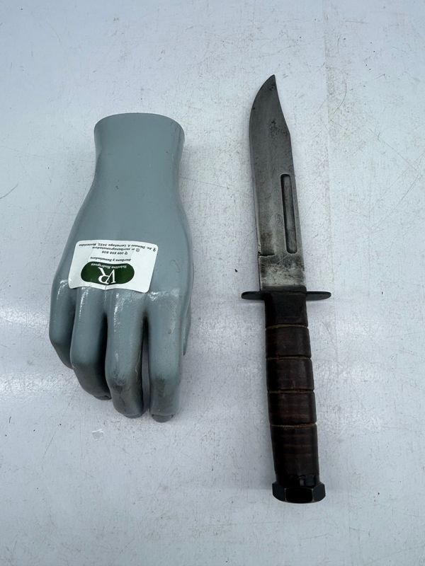 Cuchillo de Monte Grande con Hoja de Acero y Mango de Cuero - imagen 1