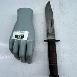 Cuchillo de Monte Grande con Hoja de Acero y Mango de Cuero - imagen 1