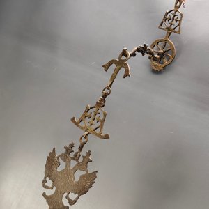 Colgante de Bronce con Doble Águila Bicéfala y Candeleros - imagen 6