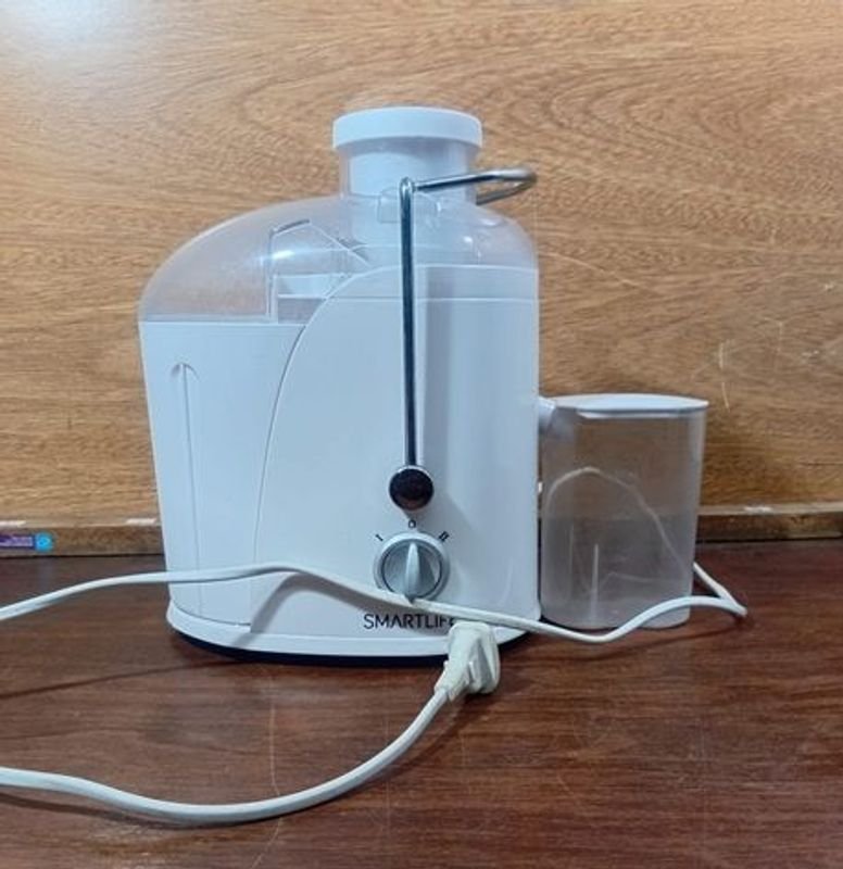 Juguera Smartlife Blanca en Excelente Estado