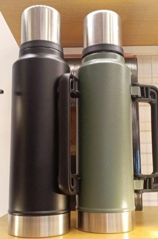 Termo Acero Inoxidable de 1400ml con 24 Horas de Frio/Caliente - imagen 2