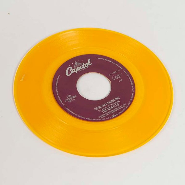 Disco Vinilo Single The Beatles "Good Day Sunshine" Capitol Records USA Amarillo - imagen 1