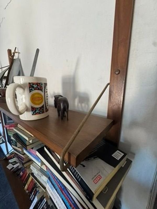 Estantería de madera desarmable con decoración - imagen 8