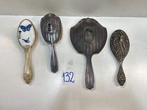 Set de 2 Espejos de Mano y 2 Cepillos Antiguos