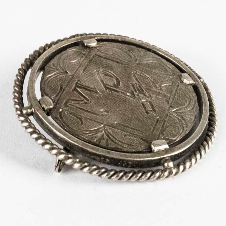 Dije grabado en plata - Accesorio de moda - imagen 2