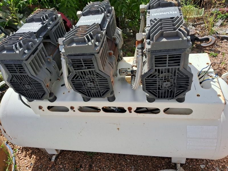 Item 896322 - Image 1