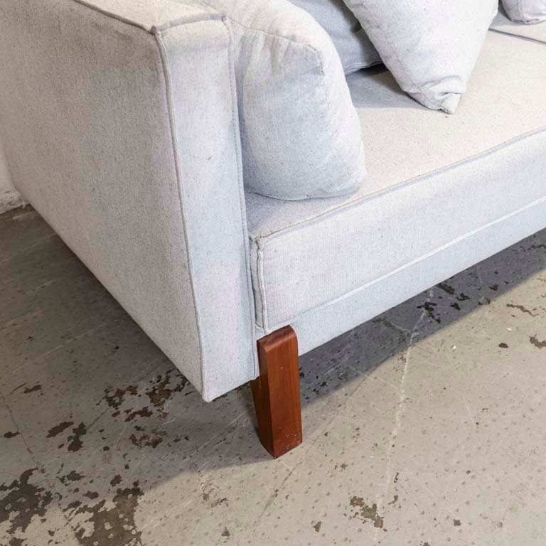 Item 2094350 - Image 2