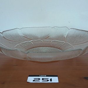 Fuente Vintage de Vidrio Hialino Prensado con Diseño Floral - imagen 3