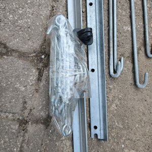 Lote: Postes y otros accesorios alambrados CLIPEX - imagen 5