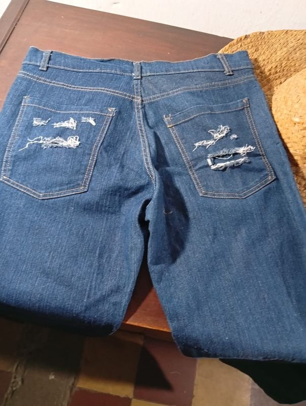 Item 849917 - Image 3