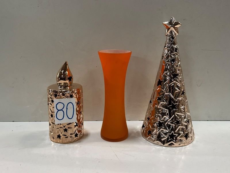 Adornos Navideños: Velón y Árbol de Estrellas, Florero Naranja