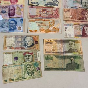 Billetes de América Latina: México, Bolivia, Perú, Guatemala, Rep. Dominicana y Colombia - imagen 4