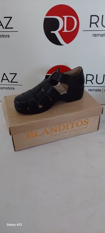 Lote anterior: Calzado talle 36 - Zapatos de cuero negro