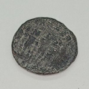 Moneda Romana Antigua con Desgaste - imagen 5