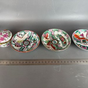 Lote de Piezas de Porcelana China Estilo Cantón con Sellos - imagen 11