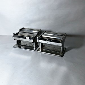 Lote anterior: Dos Máquinas Fabricadoras de Pasta Metálicas